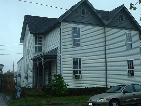 2nd image of 154 N Mulberry St
