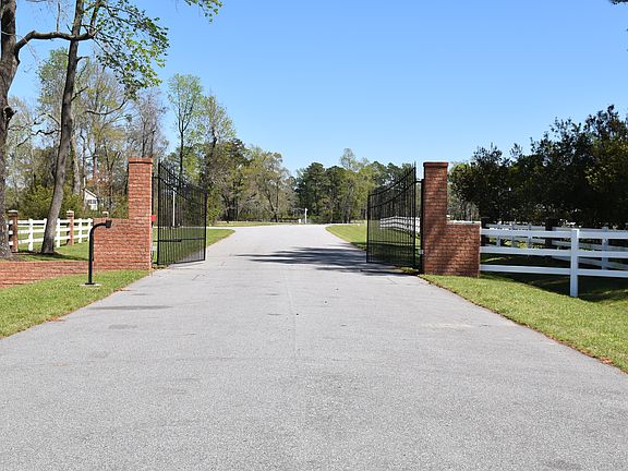 3rd image of Northwater Ct Lot 11