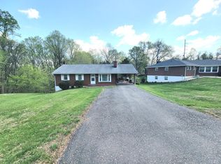 520 Winston Ridge Rd, Lynchburg, VA 24501