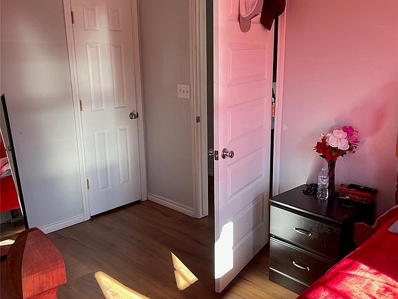5th image of 502 W Creek St