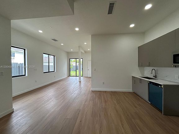 3rd image of 12552 SW 194th St #0