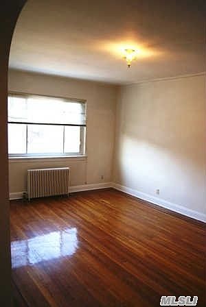 1st image of 2027 29th St