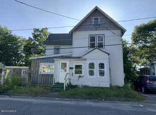 19 Crosier Ave, Pittsfield, MA 01201