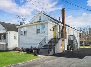 4 W Glen Ave, Port Chester, NY 10573