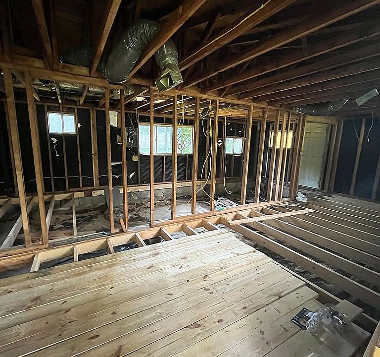 1st image of 241 Highland Ave