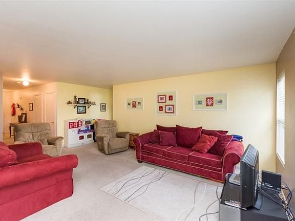 5th image of 8339 Redwood Trl