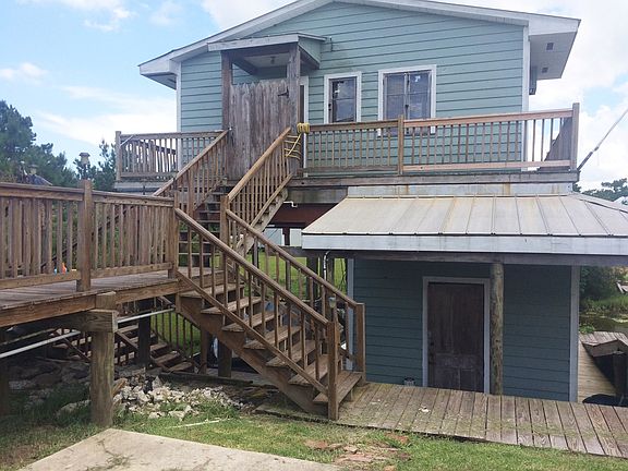 2nd image of 17025 Coles Creek Dr