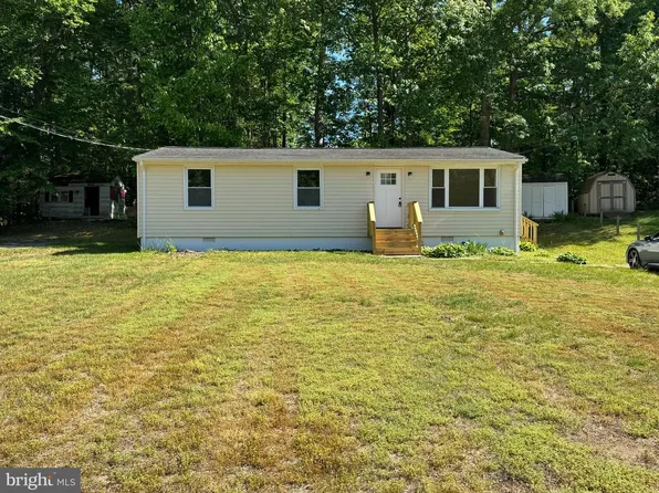 17088 Elm St, Bowling Green, VA 22427