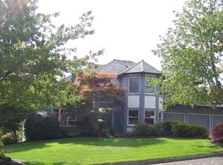 11927 SW Dickinson Ct, Portland, OR 97219