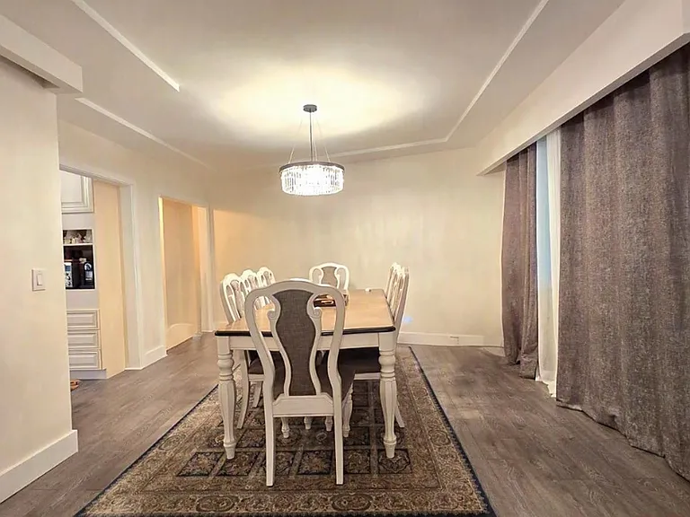 640 Stevens Dr #UPSTAIRS — Photo 10