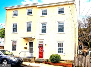 381 Parker Ave, Philadelphia, PA 19128