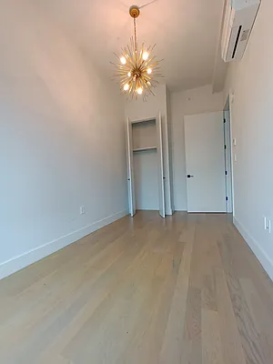 Rented by City Vista Inc | media 15