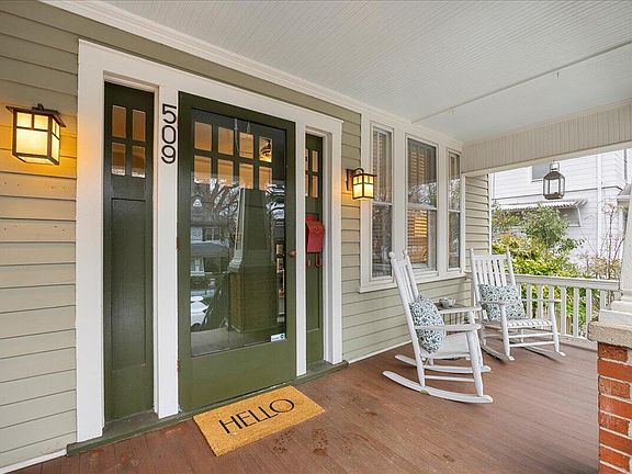 3rd image of 509 Cleveland St