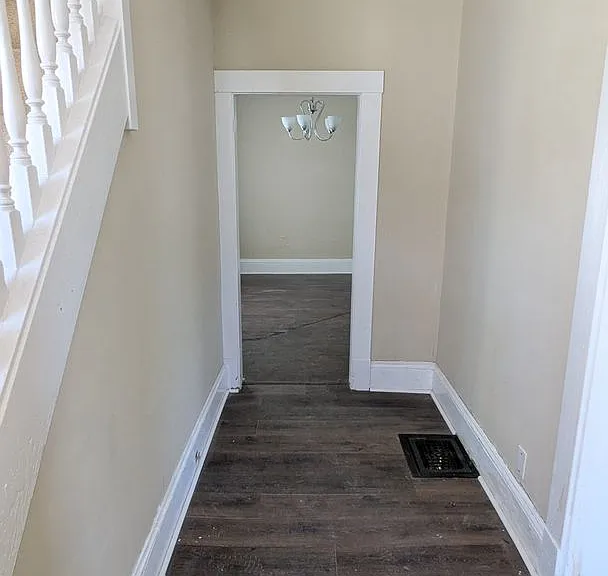 11412 Itasca Ave — Photo 6