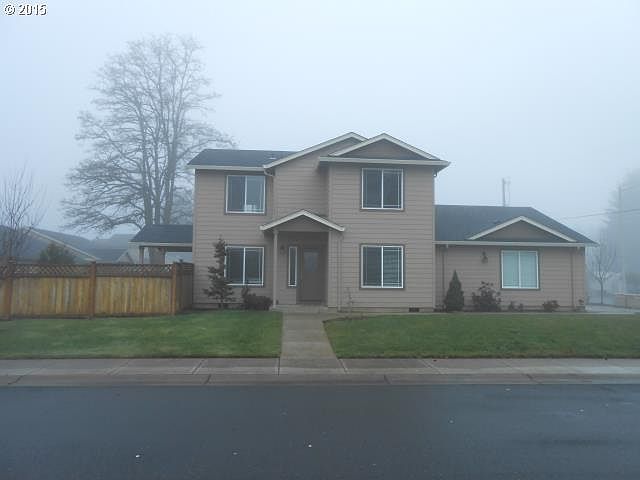 1st image of 10402 NE 53rd Ave