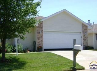 1408 SW Woodhull Ct, Topeka, KS 66604