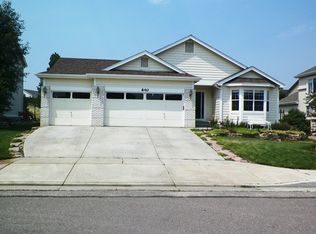 640 Shrubland Dr, Colorado Springs, CO 80921