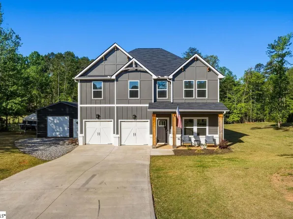 335 Amy Marie Ln, Roebuck, SC 29376