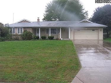 1st image of 104 Spring Garden Dr