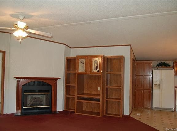 5th image of 260 4th St