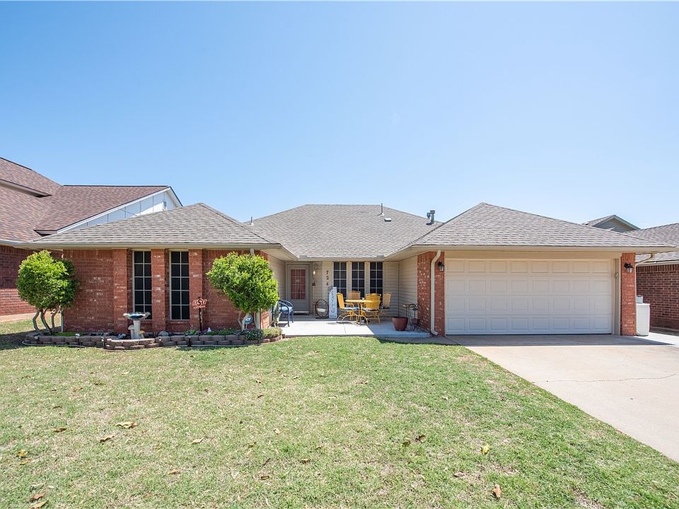 724 Harvest Trl, Yukon, OK 73099 Zillow