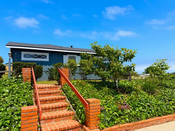 1284 Alexandria Dr, San Diego, CA 92107