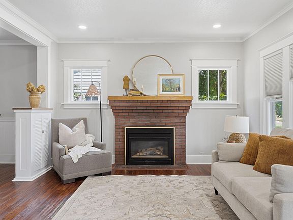 5th image of 307 Parkington Dr