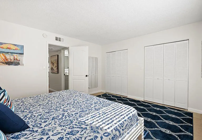 2319 Tamarind Dr #102 — Photo 20
