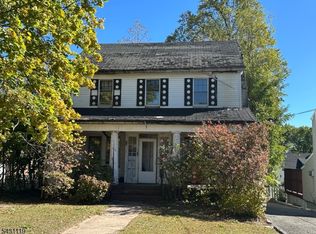 30 Walnut Ave, Millburn Twp., NJ 07041