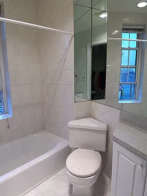 Sold by Anna Pinto Realty | media 21