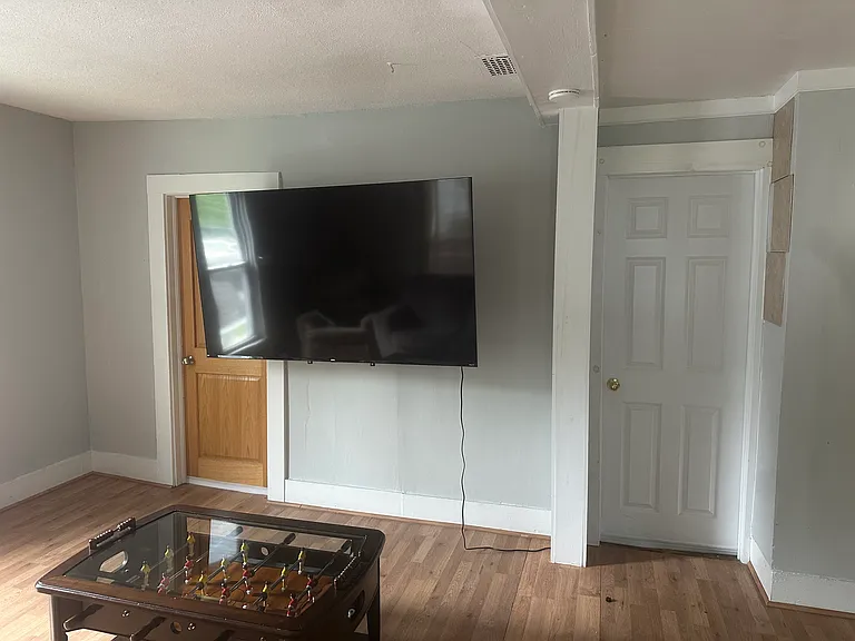 135 Groton Ave #2 — Photo 11