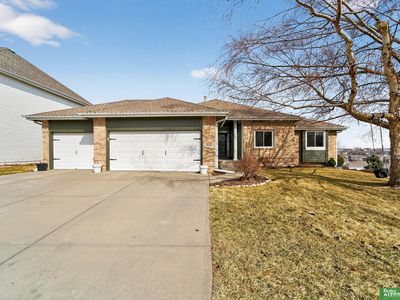 18606 Edna St, Omaha, NE, 68136