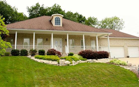 1st image of 1271 Ashwood Ct