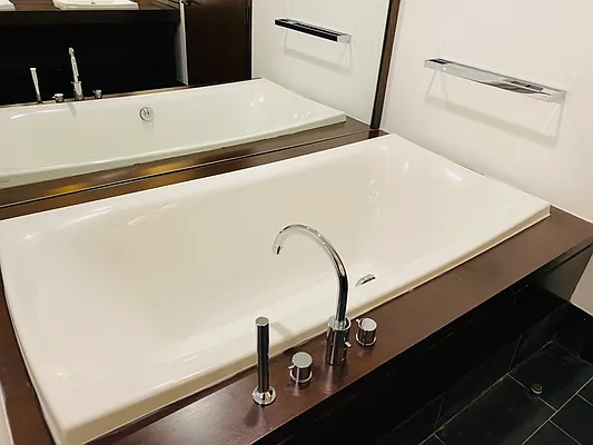 Rented by NCC Property LLC | media 9