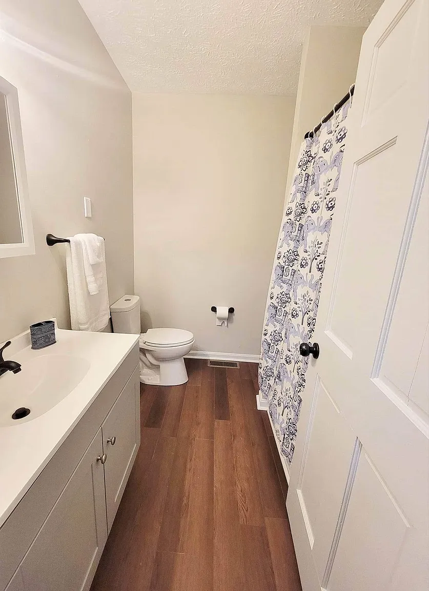 428 Park Ave photo 1