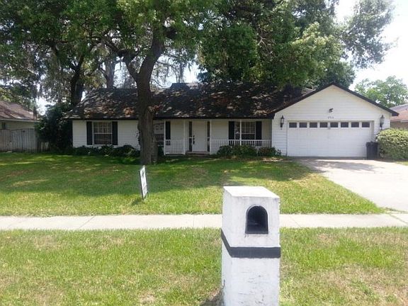 3rd image of 6916 Knightswood Dr