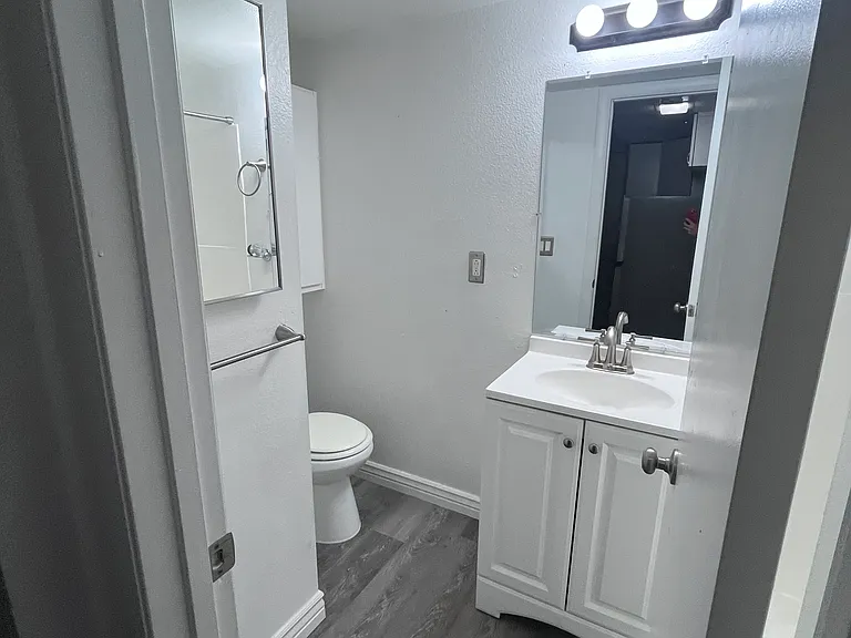 3181 Kearsage Dr #3 — Photo 3
