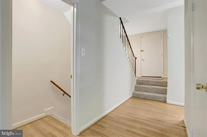 3 bed, 2.5 bath, 1344 sqft, $2,750 — Photo 3
