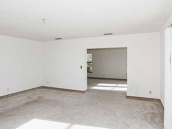 3rd image of 6525 Santiago Ct
