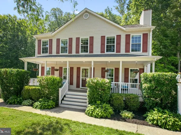 13461 Photo Dr, Woodbridge, VA 22193