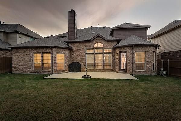 2nd image of 9712 Makiposa Ln