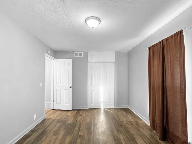 711 Allison Ave #9 — Photo 4