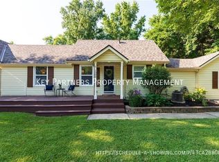 1309 Linden Rd, Liberty, MO 64068