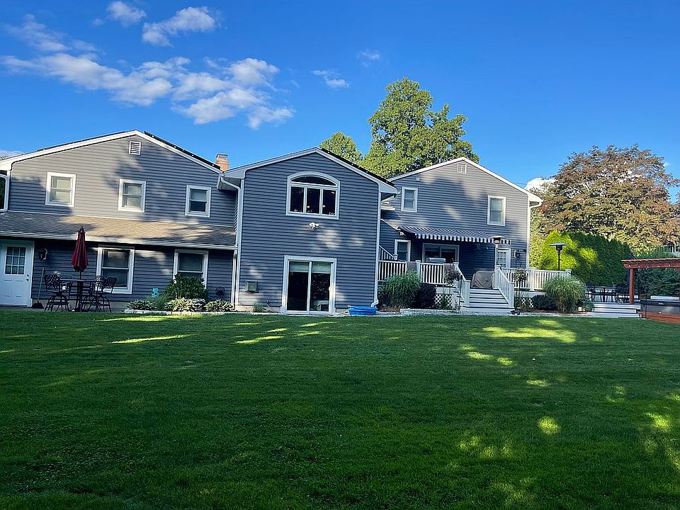 2nd image of 29 Nokomis Dr