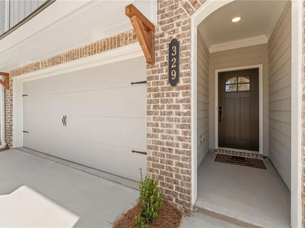 548 Feldspar Way, Lawrenceville, GA 30043