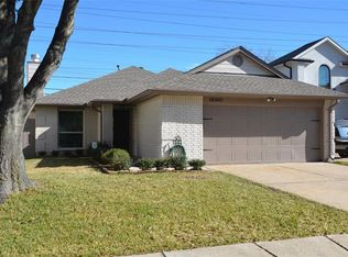 12323 Glenmeadow Dr, Stafford, TX 77477