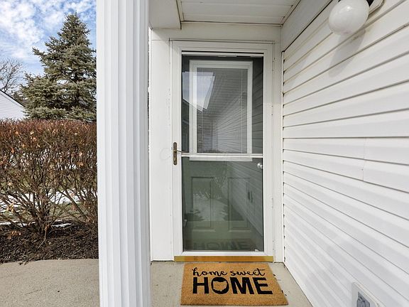 2nd image of 4646 Athalia Dr #17A
