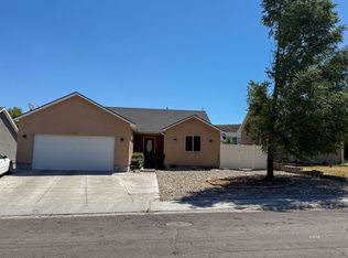 1645 Winchester Dr, Elko, NV 89801