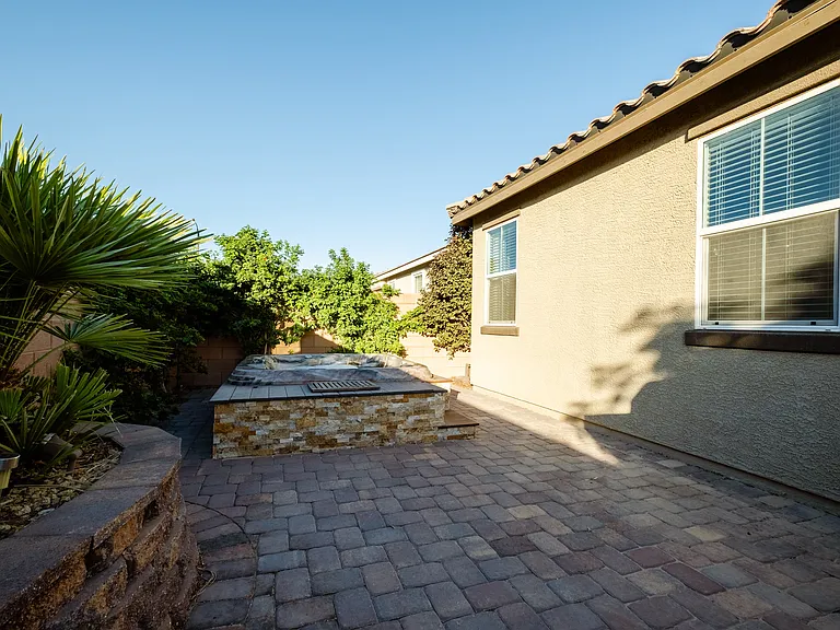 3196 Arco Ave — Photo 32
