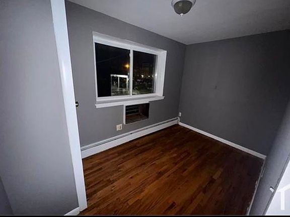 2nd image of 104 Montclair Ave #11B